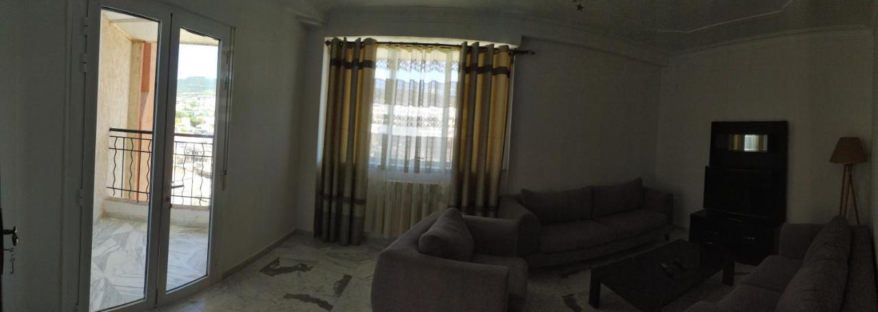 Appartement A Louer A Tlemcen Buitenkant foto